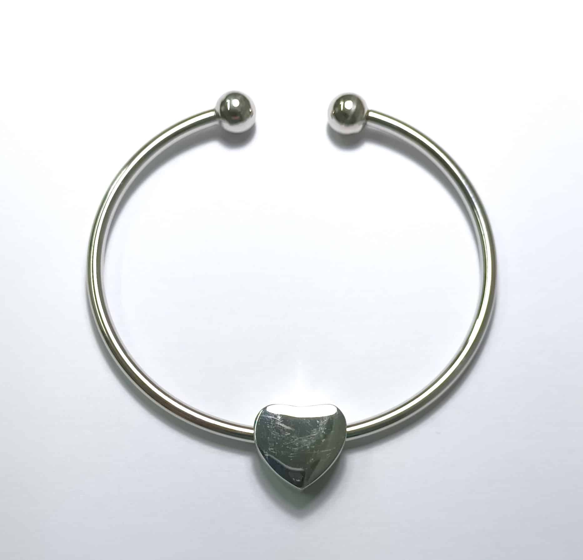 pulsera para cenizas de plata con corazon