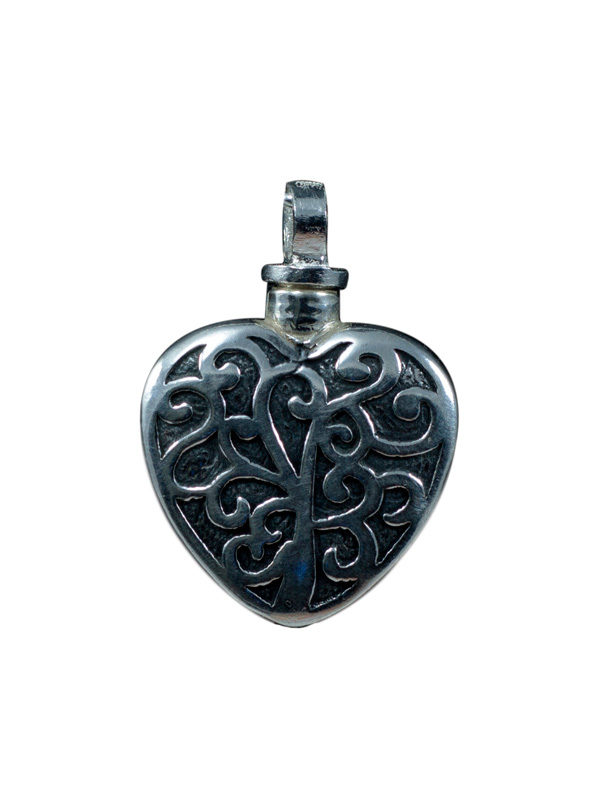 colgante de plata corazón oxidado